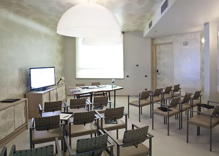Hotel Nu 4*