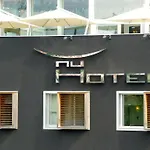 Ξενοδοχείο Nu 4*