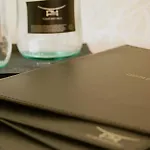 Nu