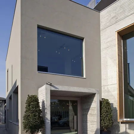 호텔 두 밀라노