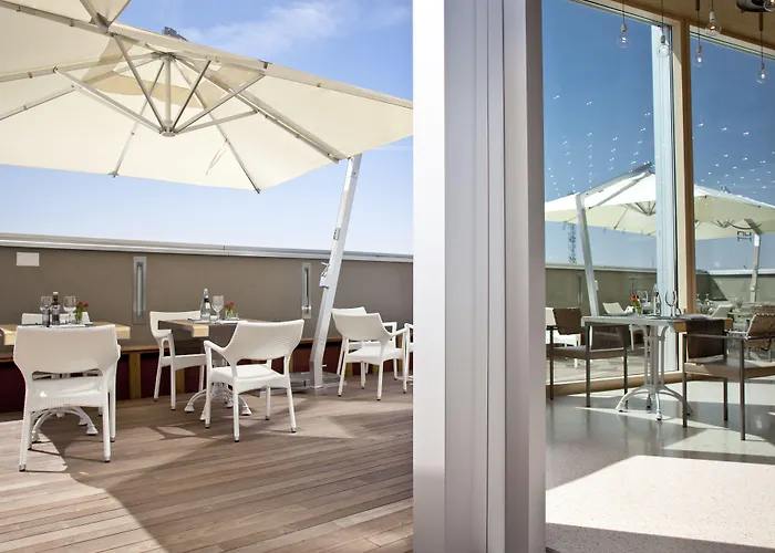 Nu Hotel 4*