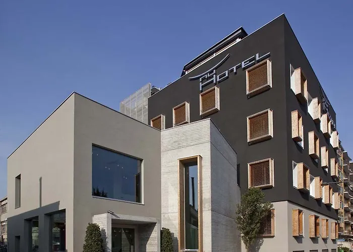 Hotel Nu 4*